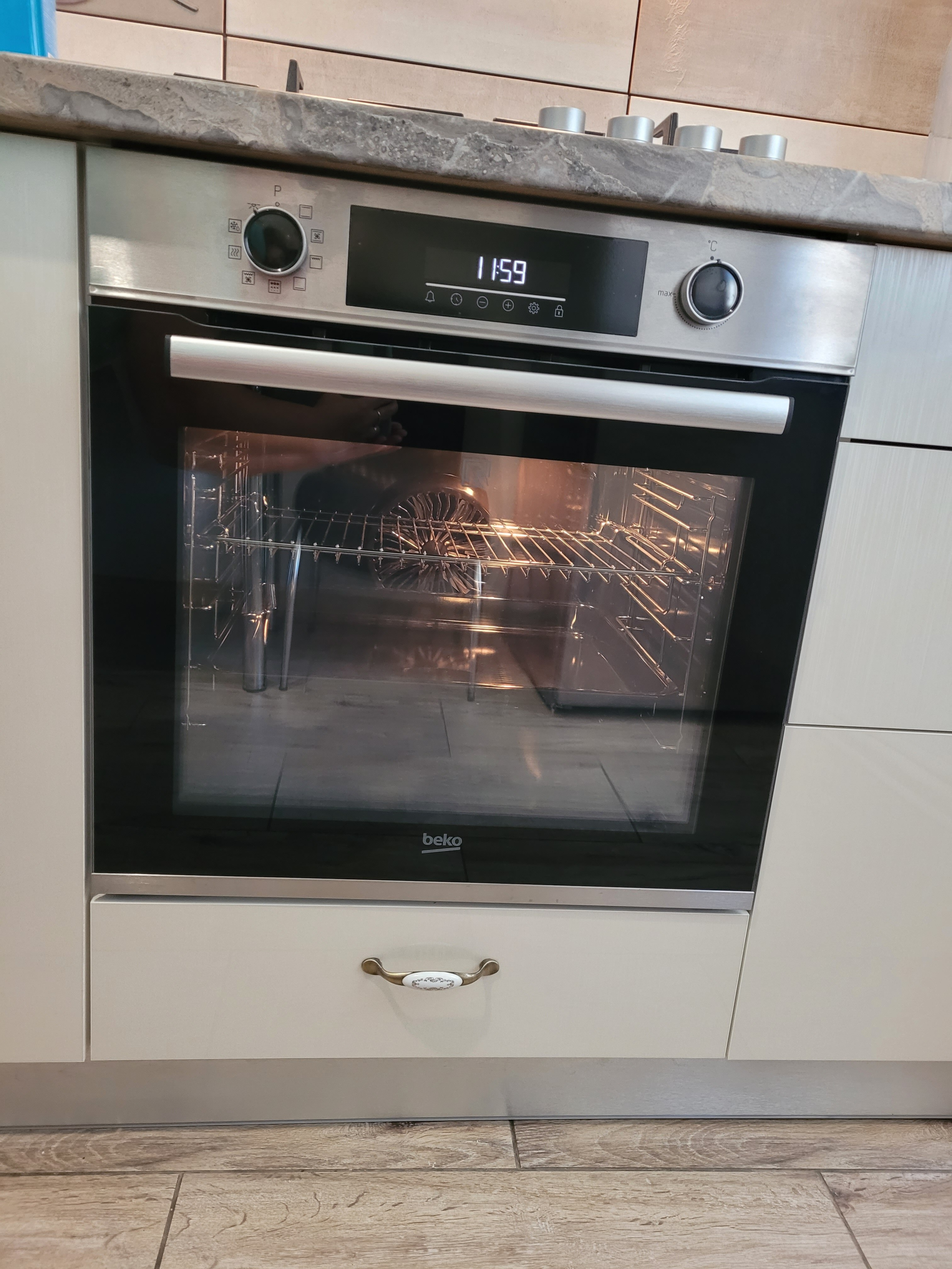 cuptor incorporabil Beko BBIE12300XP,  Electric reducere Emag
